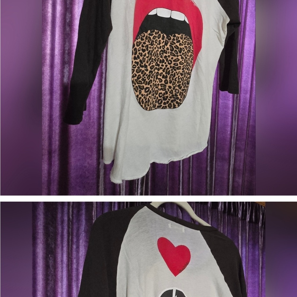 Lauren Moshi Black and White Graphic Long Sleeve Tee